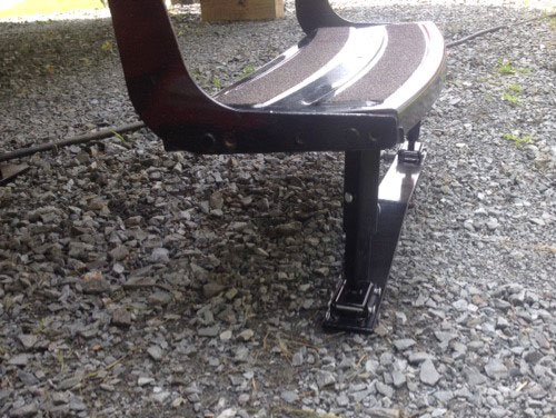 rv-step-buddy-installed-side-view